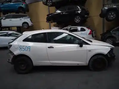Здавання транспортного засобу seat ibiza sc (6j1) reference року 2010 потужний bms