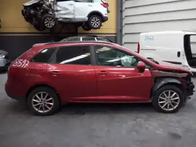 Veículo de Sucata seat ibiza st (6j8) style do ano 2011 alimentado cayc