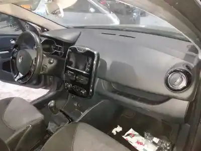 Veículo de Sucata renault clio iv technofeel do ano 2014 alimentado k9k608