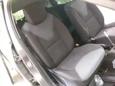 Veículo de Sucata renault clio iv technofeel do ano 2014 alimentado k9k608