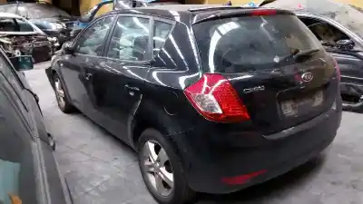 Vehículo de desguace kia                                                cee´d                                                                                                                                                                                                                                                      emotion                                                                                                                                                                                                                                                    del año 2006 con motor d4fb