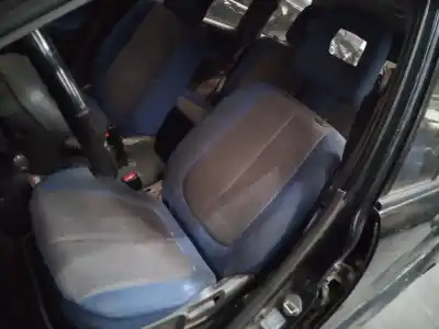 Veículo de Sucata suzuki grand vitara 5 puertas sq (ft) 2.0 td do ano 2002 alimentado rhz