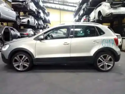 Vehículo de desguace VOLKSWAGEN POLO (6R1) CrossPolo del año 2011 con motor CAYB