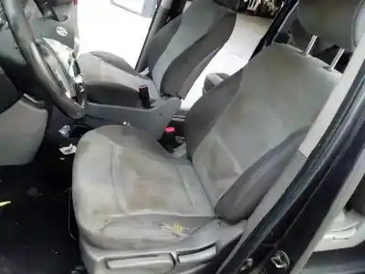 Vehículo de desguace hyundai                                            h1                                                                                                                                                                                                                                                         travel                                                                                                                                                                                                                                                     del año 2010 con motor d4cb
