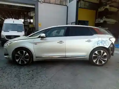 Sloopvoertuig CITROEN                                            DS5                                                                                                                                                                                                                                                        Urban Hybrid4                                                                                                                                                                                                                                              van het jaar 2013 aangedreven RHC