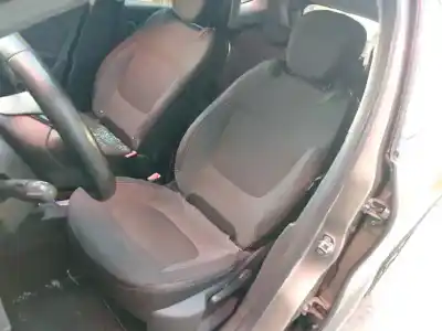 Veículo de Sucata renault captur life do ano 2015 alimentado k9k608