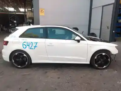 Veículo de Sucata AUDI                                               A3 (8V)                                                                                                                                                                                                                                                    Ambition                                                                                                                                                                                                                                                   do ano 2016 alimentado CRLB