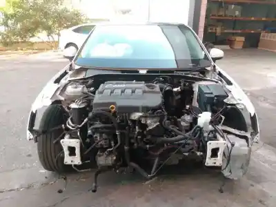 Здавання транспортного засобу audi a3 (8v) ambition року 2016 потужний crlb