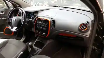 Veículo de Sucata renault captur zen do ano 2013 alimentado k9k608