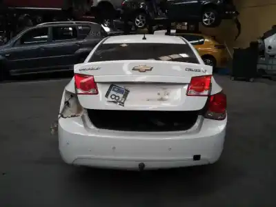Sloopvoertuig chevrolet cruze lt van het jaar 2011 aangedreven z20d1