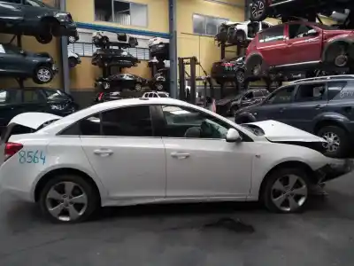 Sloopvoertuig chevrolet cruze lt van het jaar 2011 aangedreven z20d1