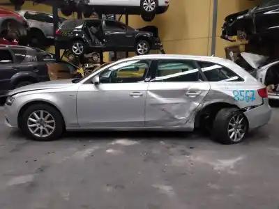 Veículo de Sucata audi a4 berlina (b8) 3.0 basis do ano 2015 alimentado clab