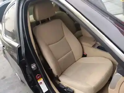 Veículo de Sucata bmw serie 3 berlina (e90) 330d do ano 2006 alimentado m57306d3