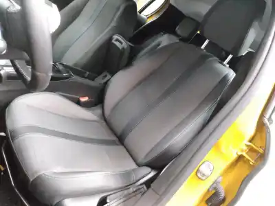 Veículo de Sucata peugeot 208 (p2) allure do ano 2020 alimentado hnk