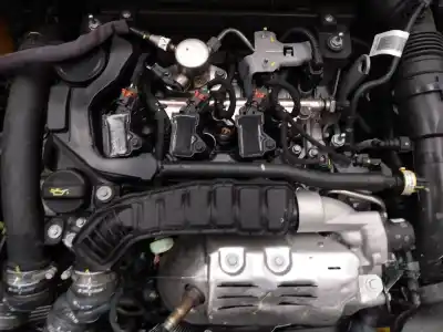 Veículo de Sucata peugeot 208 (p2) allure do ano 2020 alimentado hnk