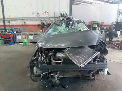 Véhicule à la ferraille peugeot 207 xs pack de l'année 2009 alimenté 5fsep6c