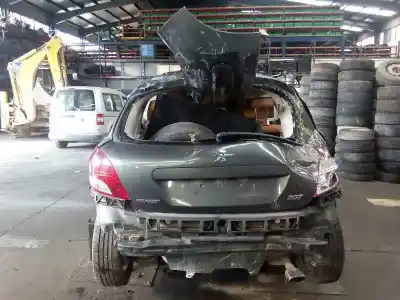 Véhicule à la ferraille peugeot 207 xs pack de l'année 2009 alimenté 5fsep6c