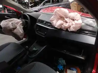 Vehicul casat seat arona xcellence al anului 2020 alimentat dkrf