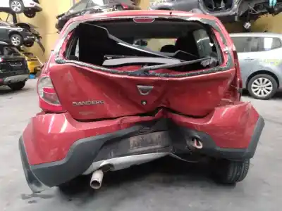 Veículo de Sucata dacia sandero laureate do ano 2011 alimentado k7m800