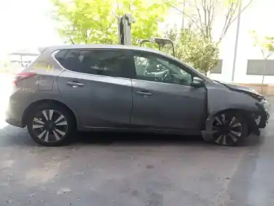 Sloopvoertuig NISSAN PULSAR (C13) Acenta van het jaar 2015 aangedreven K9K636