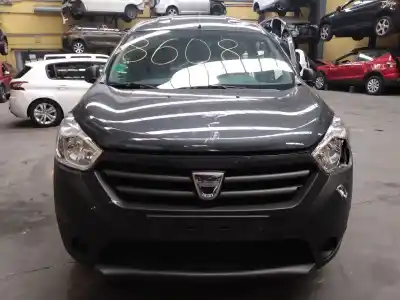 Sloopvoertuig dacia dokker ambiance van het jaar 2012 aangedreven k9k626