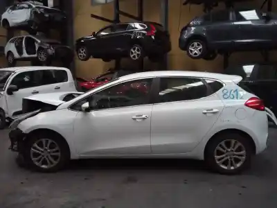 Vehículo de desguace KIA CEE´D Drive del año 2014 con motor D4FB