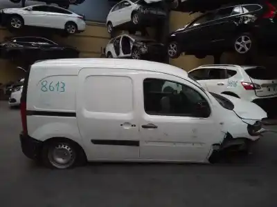 Здавання транспортного засобу MERCEDES-BENZ CITAN FURGONETA/MONOVOLUMEN (W415) 108 CDI (415.601 415.603) року 2014 потужний 607951