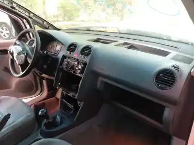 Здавання транспортного засобу volkswagen caddy ka/kb (2k) furg. року 2005 потужний bdj