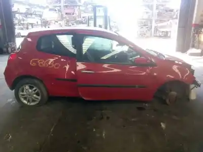 Veículo de Sucata renault clio iii exception do ano 2006 alimentado d4f740