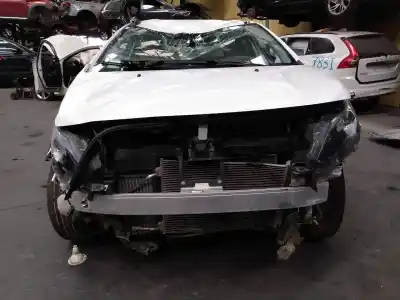 Veículo de Sucata peugeot 2008 (p1) allure do ano 2018 alimentado yhy