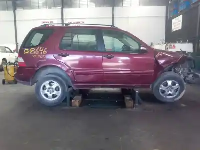 Здавання транспортного засобу MERCEDES-BENZ CLASE M (W163) ML 350 року 2003 потужний 112970