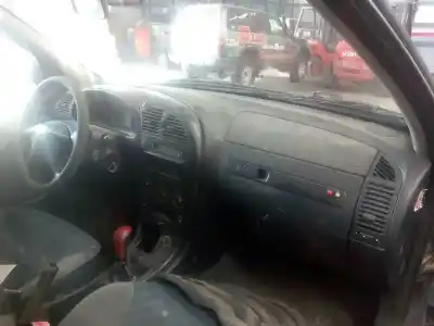 Veículo de Sucata citroen xsara break 2.0 hdi premier (80kw) do ano 2002 alimentado rhz