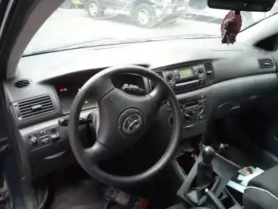 Scrapping Vehicle toyota corolla (e12) 2.0 d-4d linea sol berlina of the year 2001 powered 1cdftv