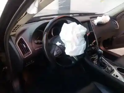 Veicolo di demolizione infiniti q50 q50 dell'anno 2015 alimentato 651970