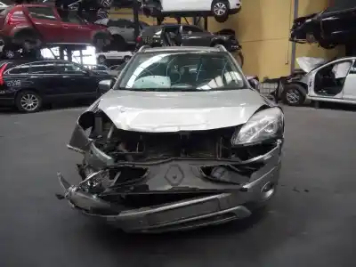 Scrapping Vehicle renault koleos dynamique pack2 of the year 2000 powered m9r832
