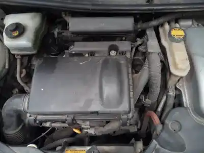 Véhicule à la ferraille toyota prius (nhw20) basis de l'année 2003 alimenté 1nzfxe