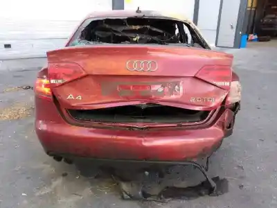 Veicolo di demolizione audi a4 berlina (b8) básico dell'anno 2007 alimentato caga