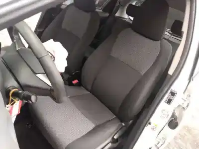 Veículo de Sucata toyota yaris city do ano 2015 alimentado 1nrfe