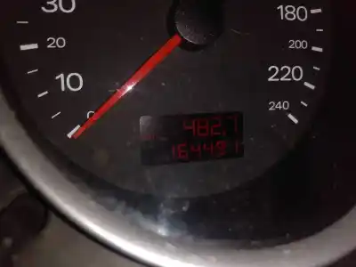 Veicolo di demolizione audi a2 (8z) 1.6 fsi dell'anno 2002 alimentato bad