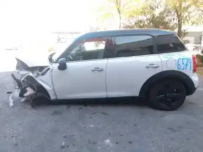 Veicolo di demolizione bmw mini countryman (r60) one d dell'anno 2016 alimentato n47c16a