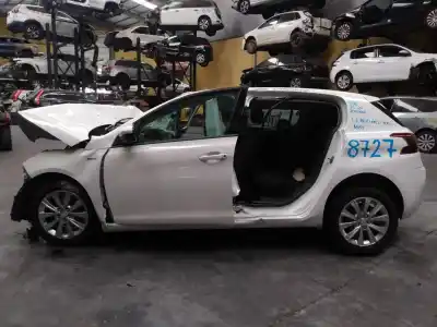 Scrapping Vehicle PEUGEOT 308 SW Active of the year 2015 powered BHY