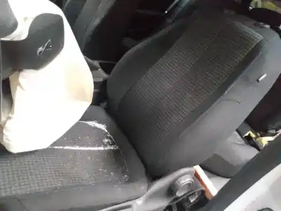 Veicolo di demolizione peugeot 308 sw active dell'anno 2015 alimentato bhy