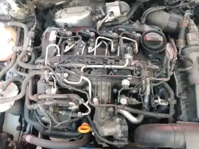 Veículo de Sucata volkswagen passat variant (365) edition bluemotion do ano 2012 alimentado cayc