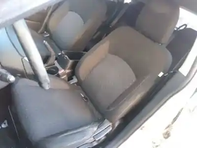 Vehicul casat mitsubishi                                         asx (ga0w)                                                                                                                                                                                                                                                 motion 4wd                                                                                                                                                                                                                                                 al anului 2011 alimentat 4n13