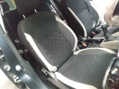 Veicolo di demolizione nissan micra v (k14) acenta dell'anno 2019 alimentato k9k628