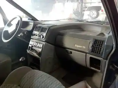 Scrapping Vehicle renault espace (j63) v6 rxe of the year 1991 powered z7w