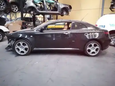 Здавання транспортного засобу ALFA ROMEO GT (125) 2.0 JTS 16V Distinctive року 2005 потужний 937A1000