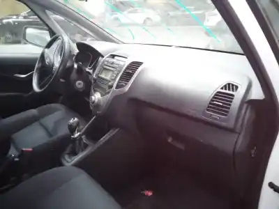 Veículo de Sucata hyundai ix20 gls comfort blue do ano 2011 alimentado d4fb