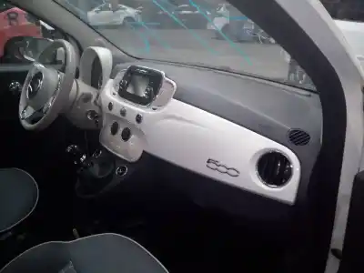 Veículo de Sucata fiat nuova 500 (150) mirror do ano 2018 alimentado 169a4000