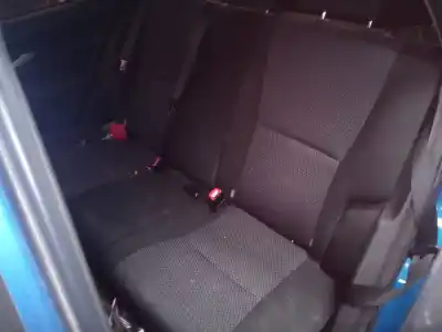 Veículo de Sucata toyota auris advance do ano 2011 alimentado 1zrfae